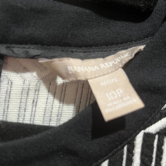 BANANA REPUBLIC BLACK & WHITE KNIT STRECH JACQUARD 10 PETITE DRESS - Picture 4 of 8